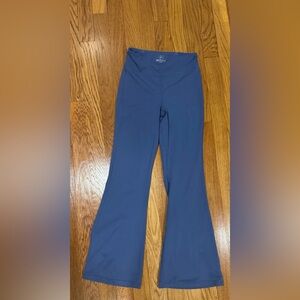 Blue flare Leggings: 90 Degrees